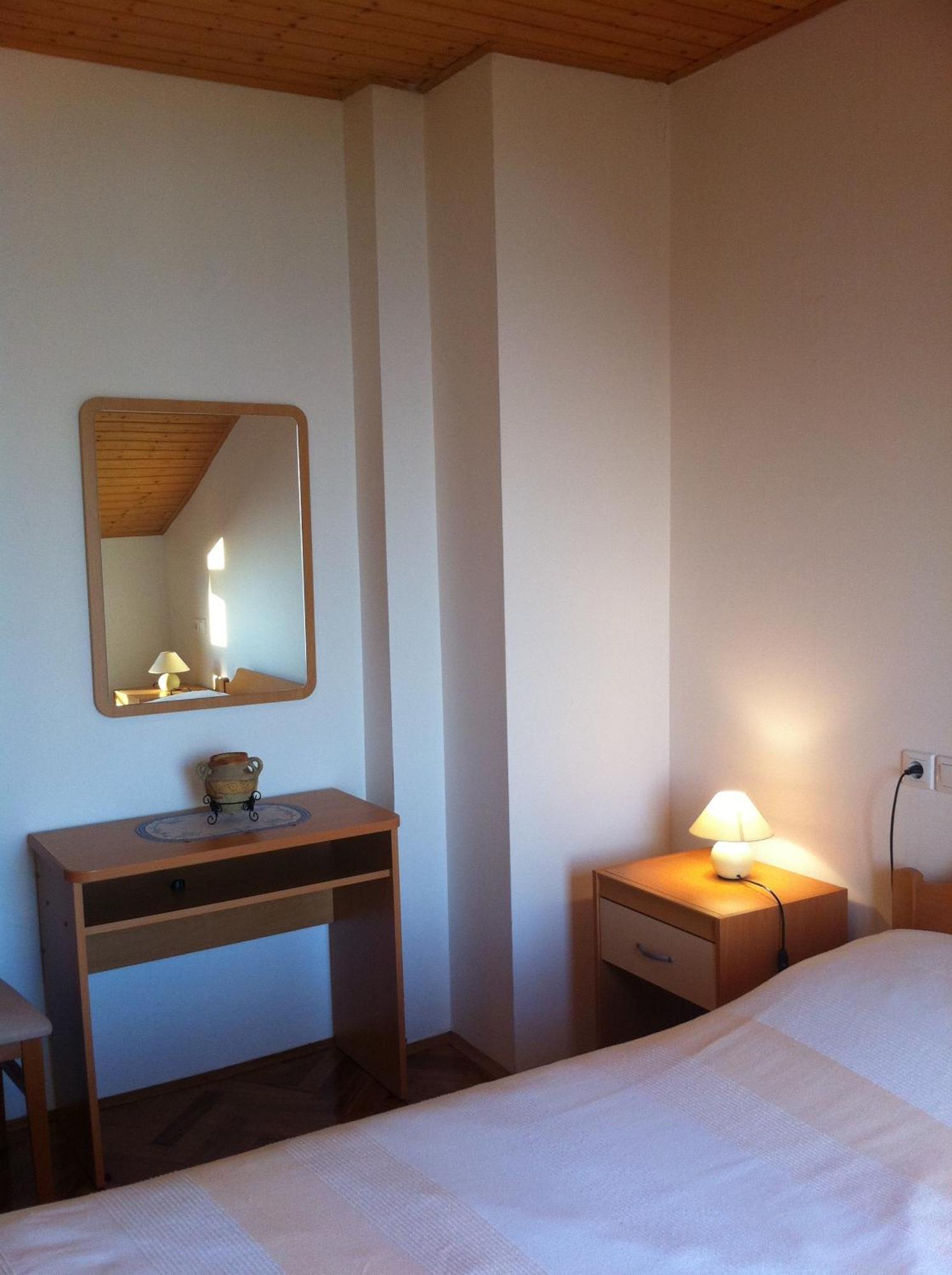 Apartments Liza Кавтат Екстериор снимка