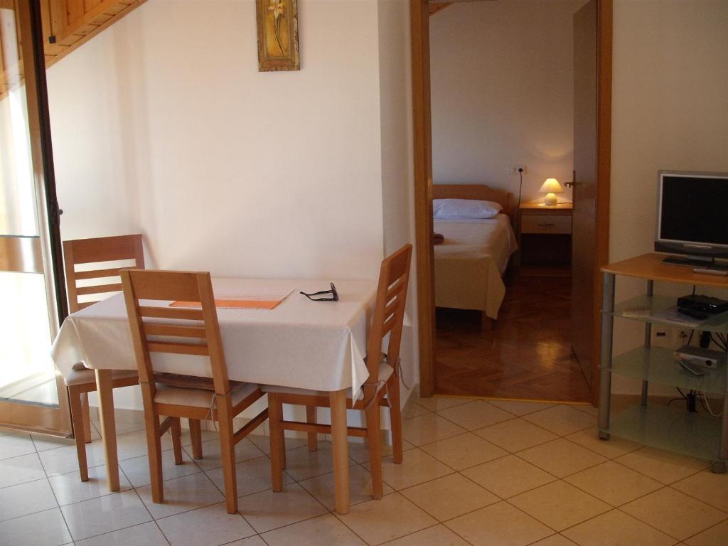 Apartments Liza Кавтат Екстериор снимка